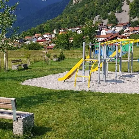 Semesterbostad Stulceva Hisa Most na Soči