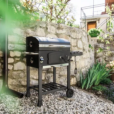 Stulceva Hisa بيت للعطل موست نا سوتشي