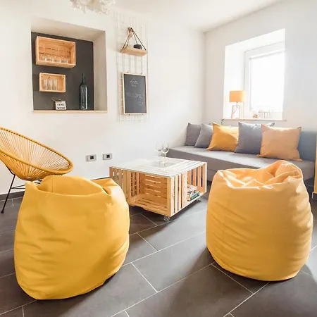 Stulceva Hisa Tatil Evi